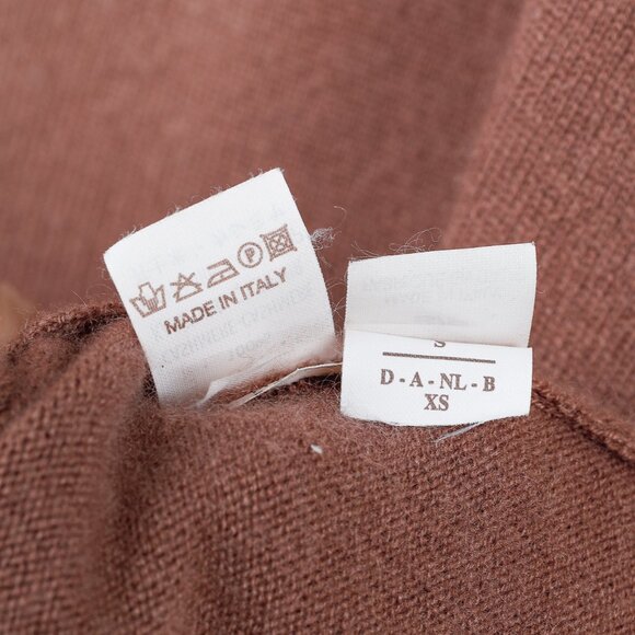 Brunello Cucinelli Dusty Rose Cashmere V-Neck Cardigan - Picture 9 of 9